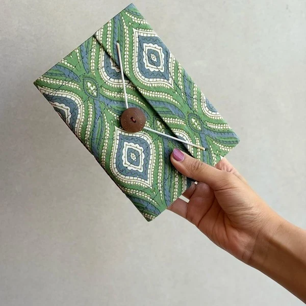 Sage Diamond, Green and white diamond pattern